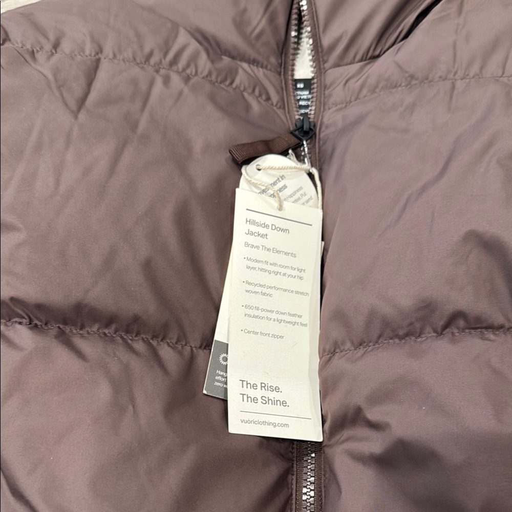 Vuori XS Hillside Down Puffer Jacket women’s - Picture 7 of 10